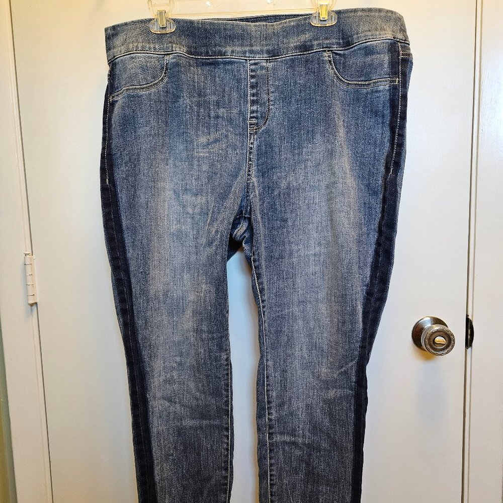 Size 18 W Lane Bryant Two Tone Jeggings